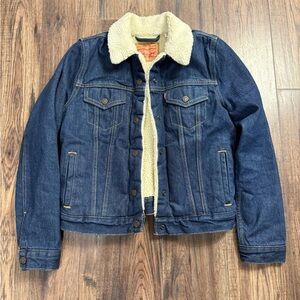 Levi's Women Dark Blue Denim Jacket with Cream Sherpa Collar